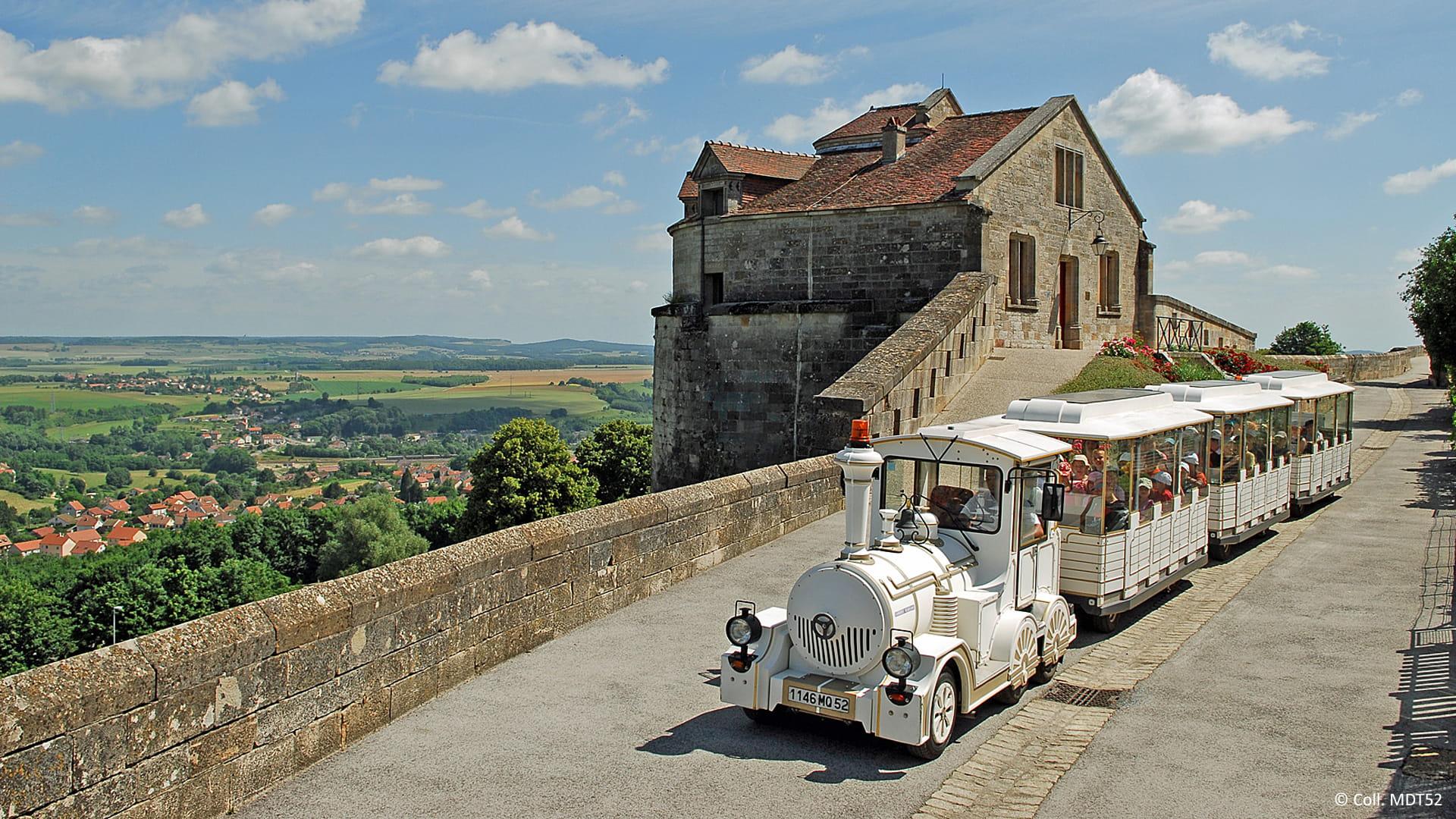 Petit train langres 1 coll mdt52 1920par1080